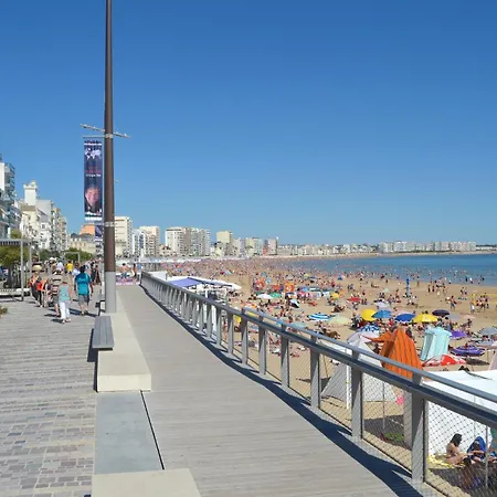 Front De Sables D'olonne Holiday home