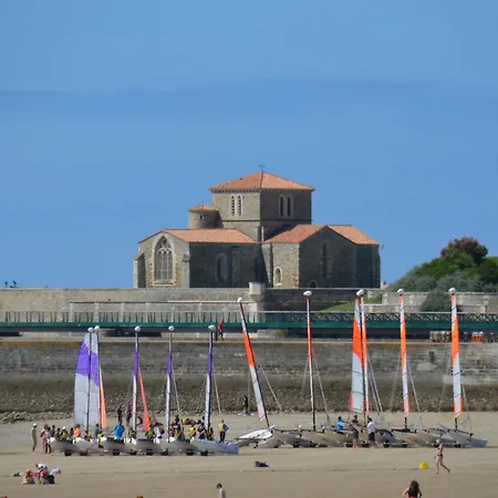 Holiday home Front De Sables D'olonne *