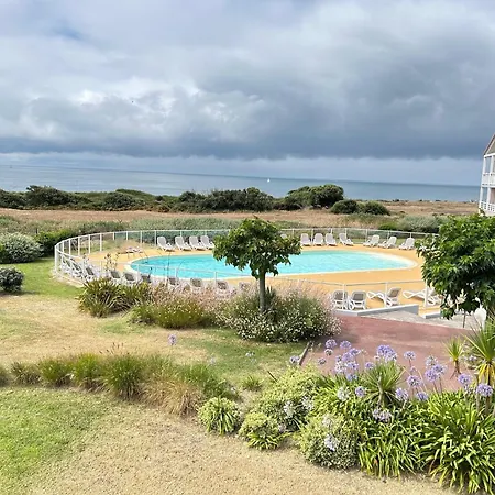 Front De 2 Piscine Chauffees La Pironniere De L'estrand * لي سابلِ دولونْ