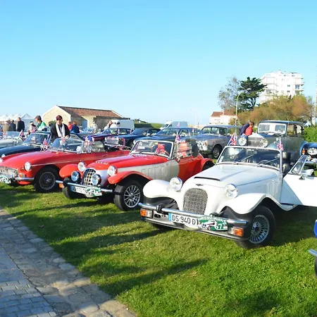 Front De Sables D'olonne * Ле-Сабль-д’Олон