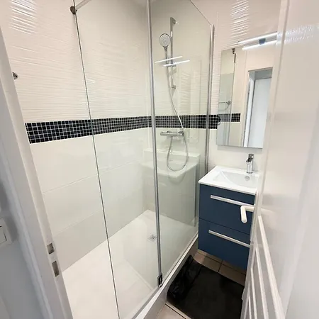Front De 2 Piscine Chauffees La Pironniere De L'estrand Semesterbostad *